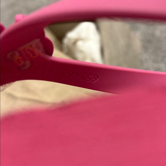 Gucci GG Chevron Pink Sandals